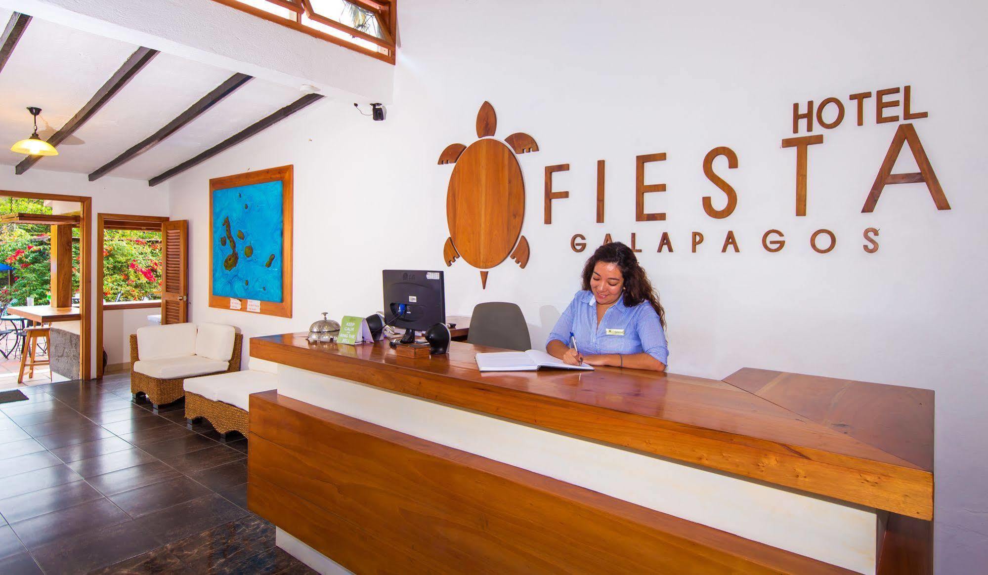 Hotel Fiesta Puerto Ayora  Exterior foto